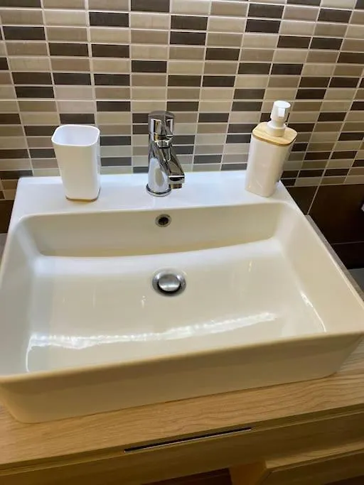 Nel Quartiere Bayres Suite Completamente Rinnovata ミラノ アパート