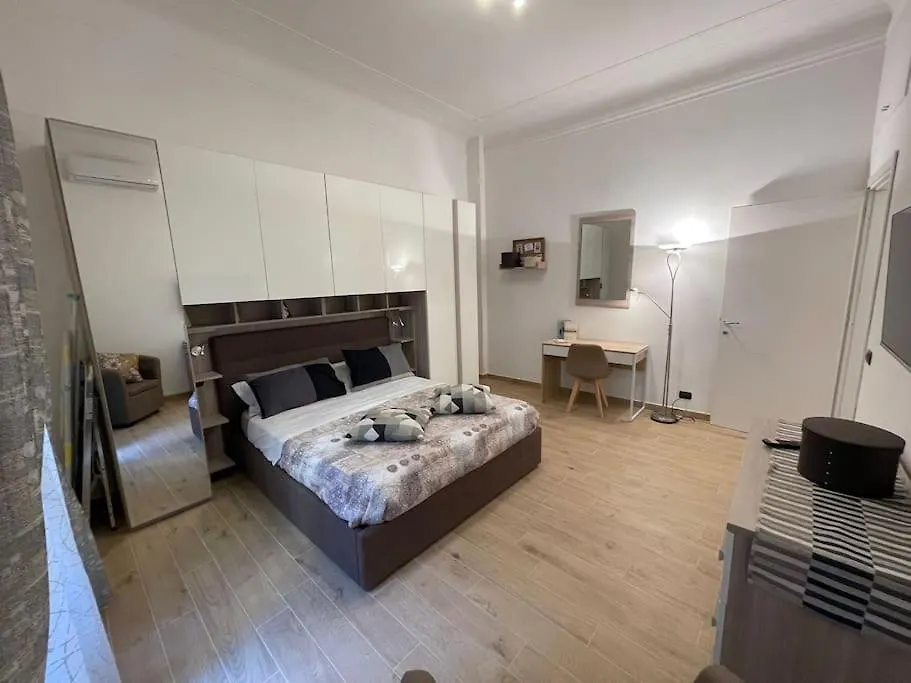 アパート Nel Quartiere Bayres Suite Completamente Rinnovata ミラノ