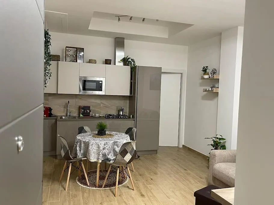 Apartment Nel Quartiere Bayres Suite Completamente Rinnovata Milan
