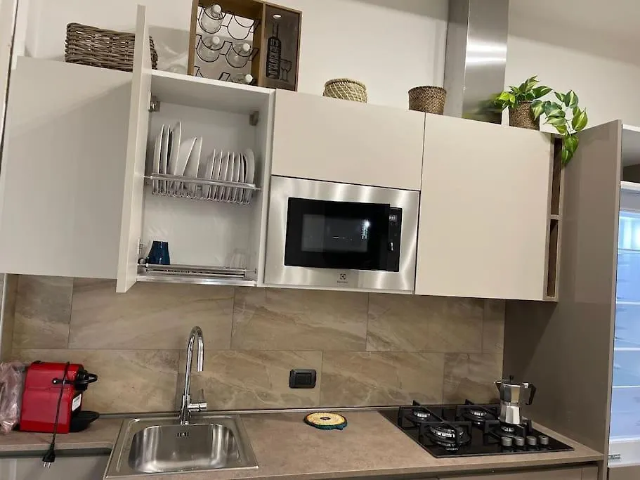 Nel Quartiere Bayres Suite Completamente Rinnovata Milan